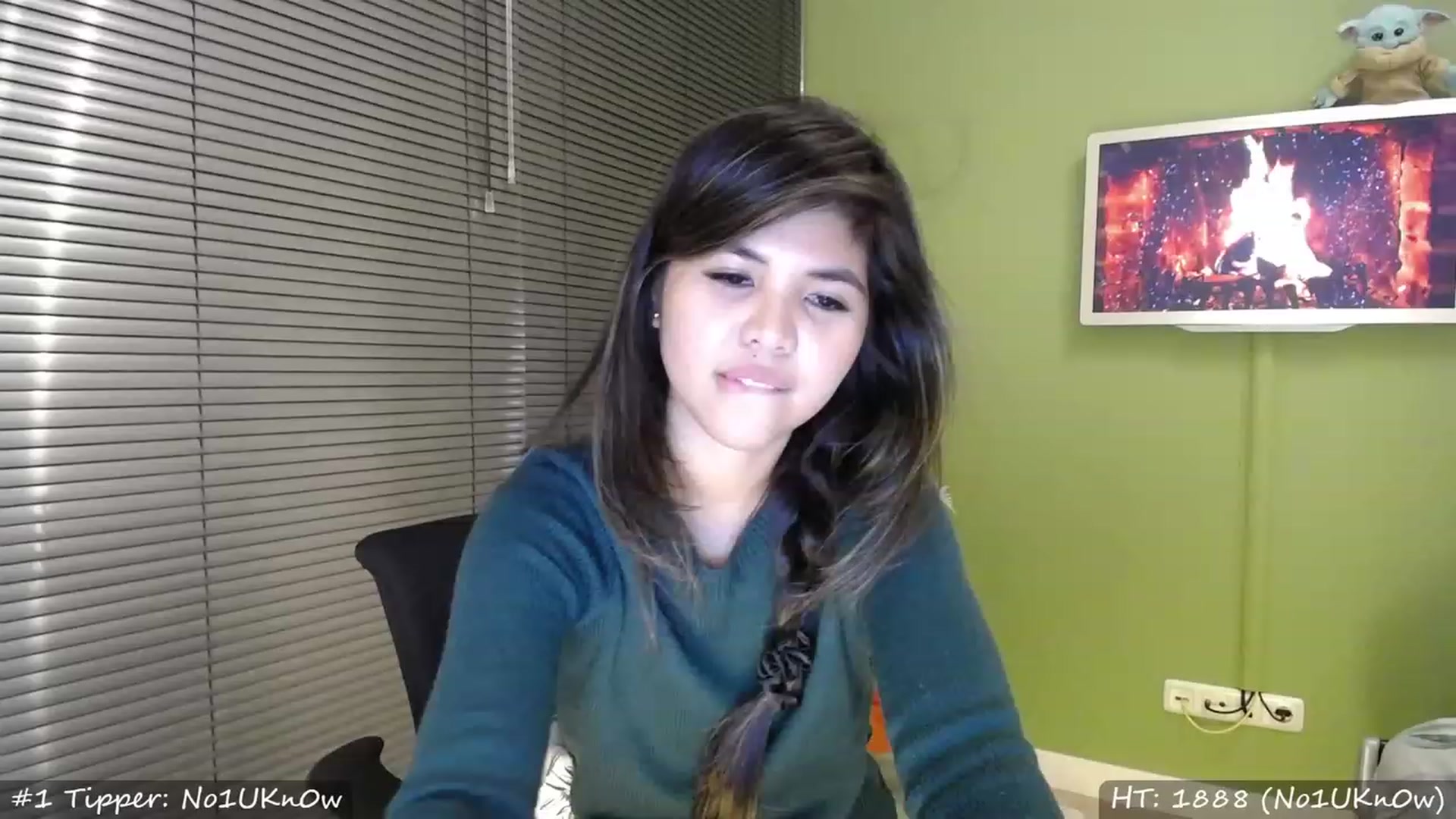 Gallery image thumbnail from MissMasie's myfreecams stream on, 03/17/2023, 22:51 image 9 of 20
