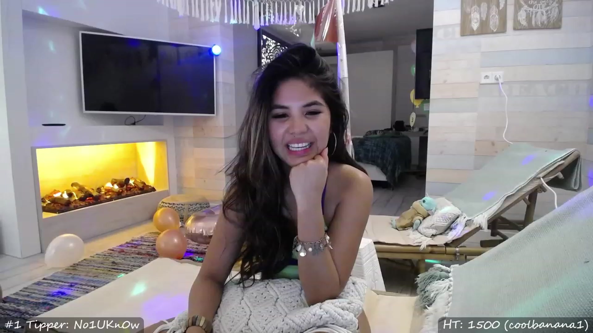 Gallery image thumbnail from MissMasie's myfreecams stream on, 03/18/2023, 20:09 image 18 of 20