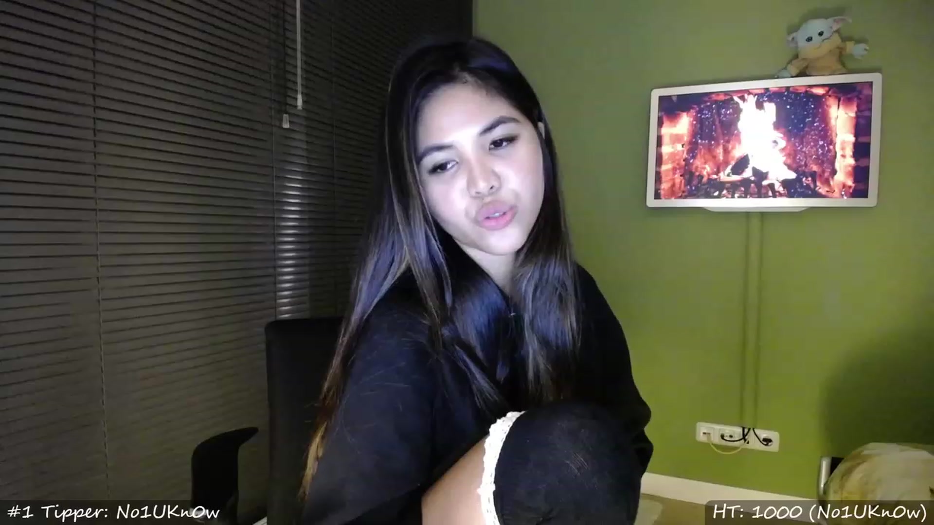 Gallery image thumbnail from MissMasie's myfreecams stream on, 03/25/2023, 24:50 image 20 of 20