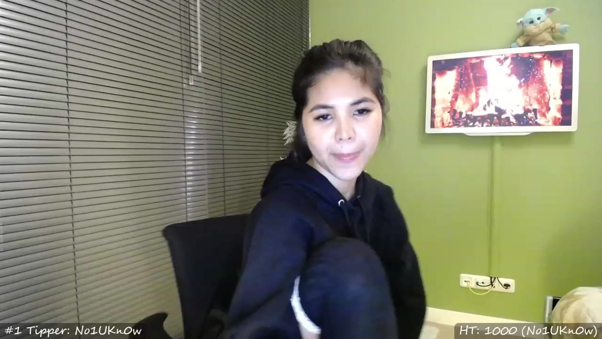 Gallery image thumbnail from MissMasie's myfreecams stream on, 03/25/2023, 01:15 image 15 of 20