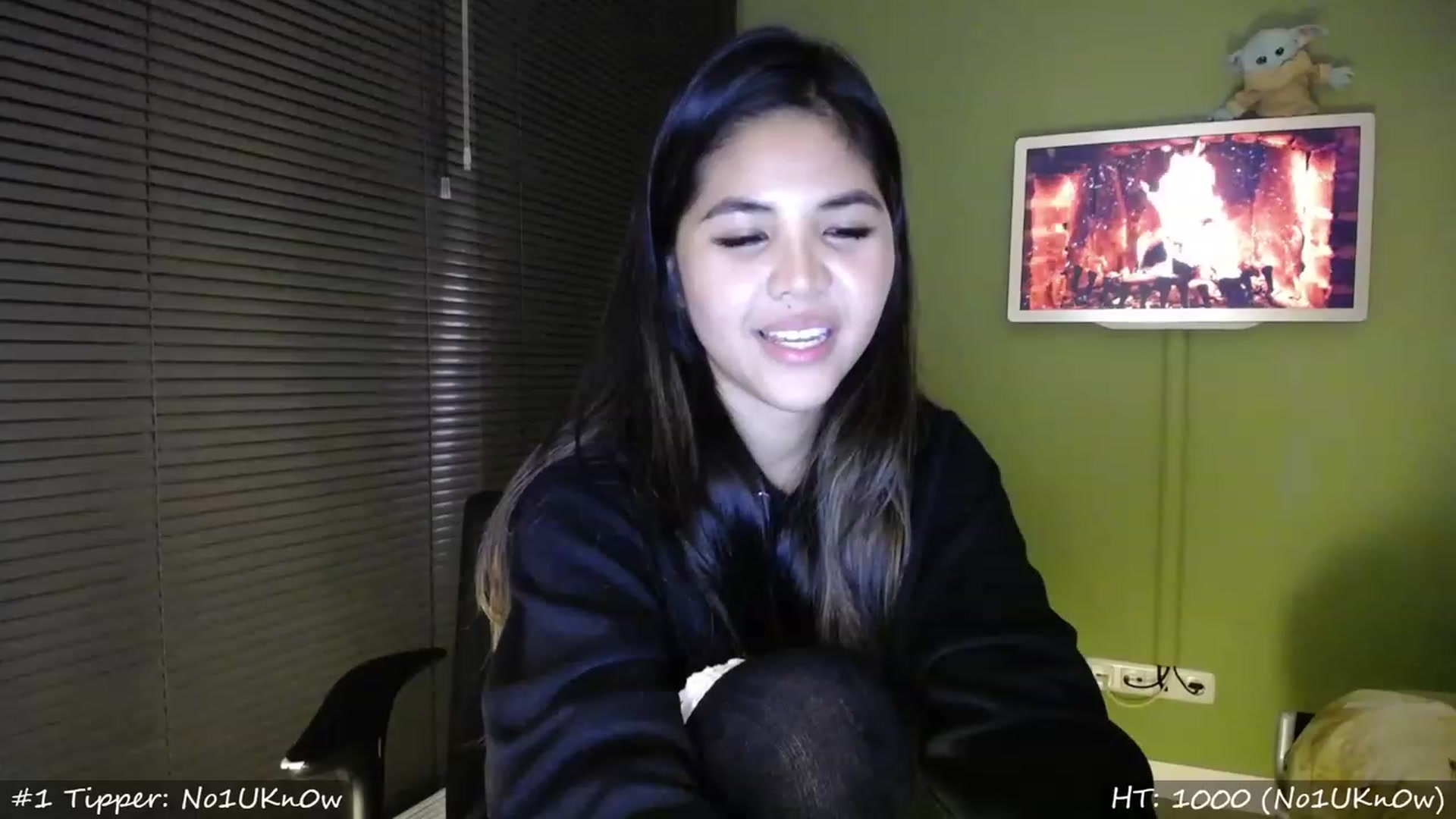 Gallery image thumbnail from MissMasie's myfreecams stream on, 03/25/2023, 01:15 image 18 of 20