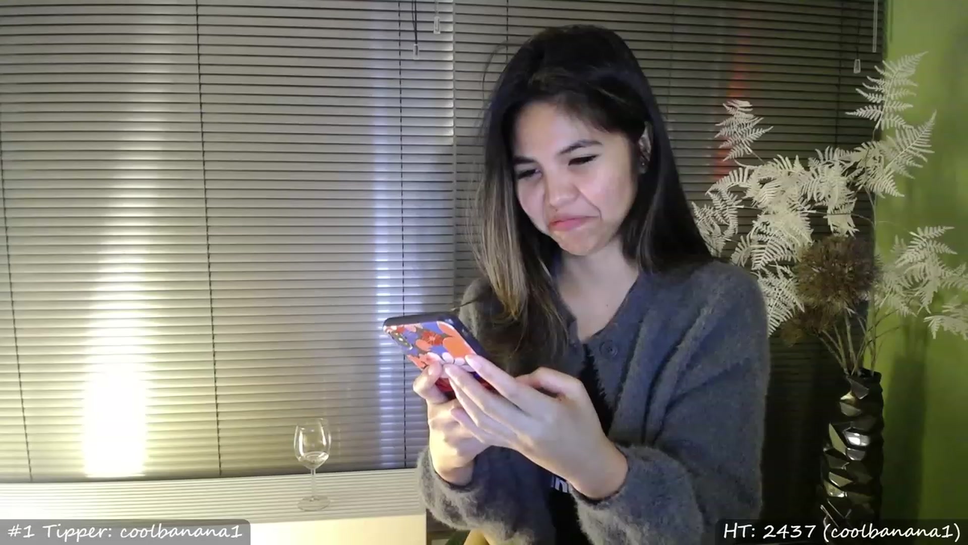 Gallery image thumbnail from MissMasie's myfreecams stream on, 03/31/2023, 23:48 image 7 of 20