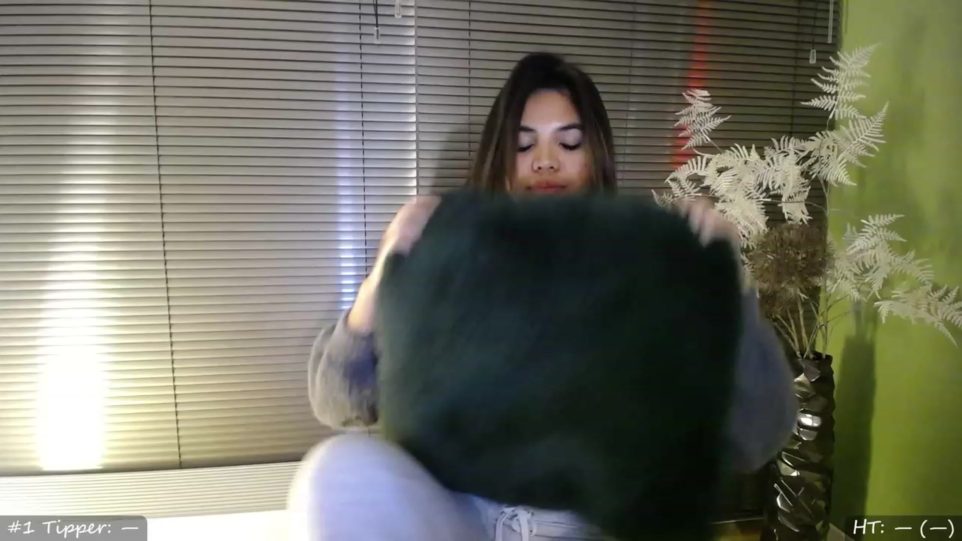 Gallery image thumbnail from MissMasie's myfreecams stream on, 03/31/2023, 23:48 image 1 of 20