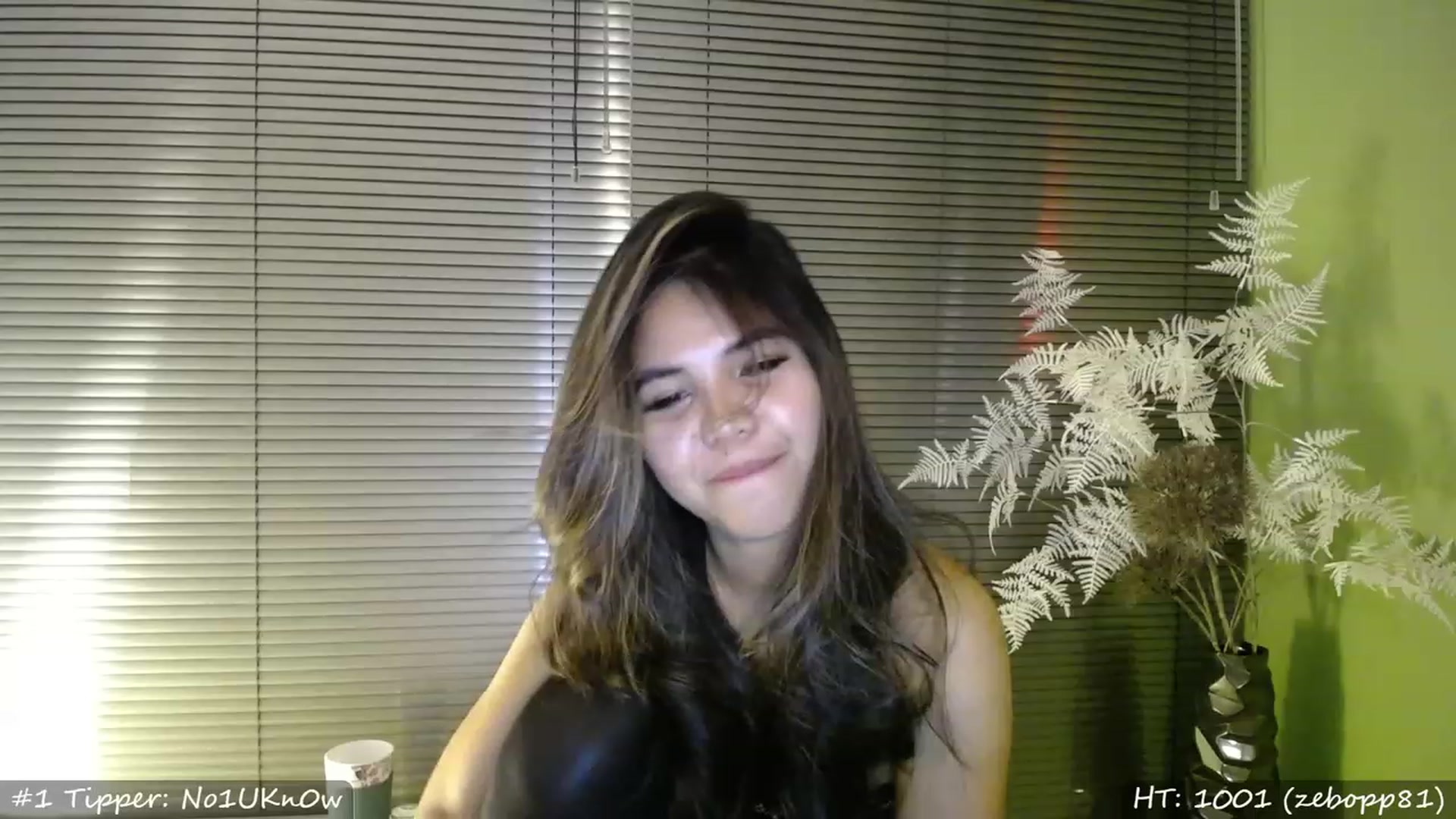 Gallery image thumbnail from MissMasie's myfreecams stream on, 04/02/2023, 24:31 image 7 of 20