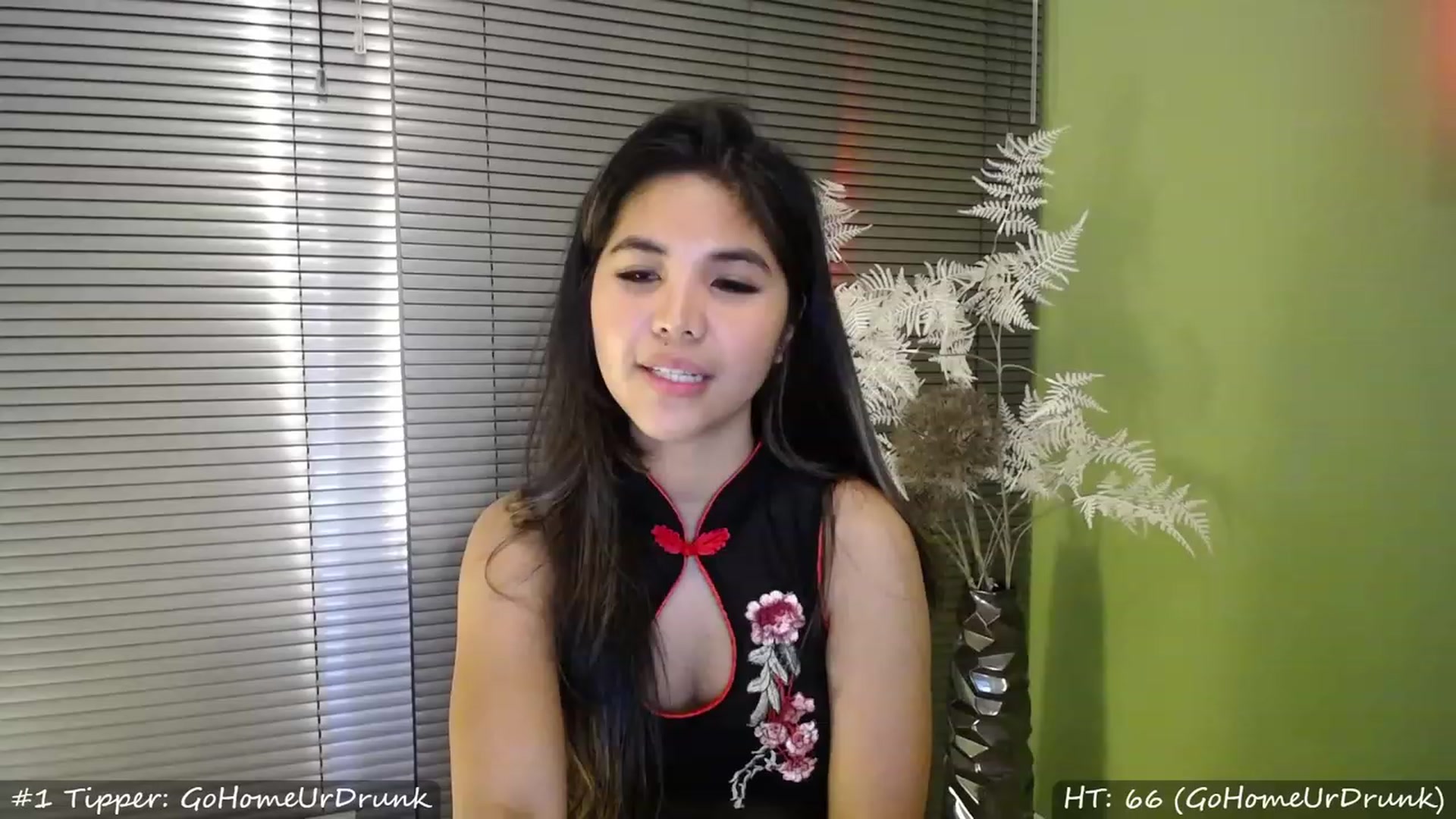 Gallery image thumbnail from MissMasie's myfreecams stream on, 04/07/2023, 20:07 image 13 of 20