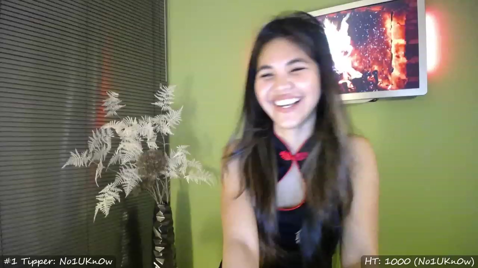 Gallery image thumbnail from MissMasie's myfreecams stream on, 04/07/2023, 21:03 image 9 of 20