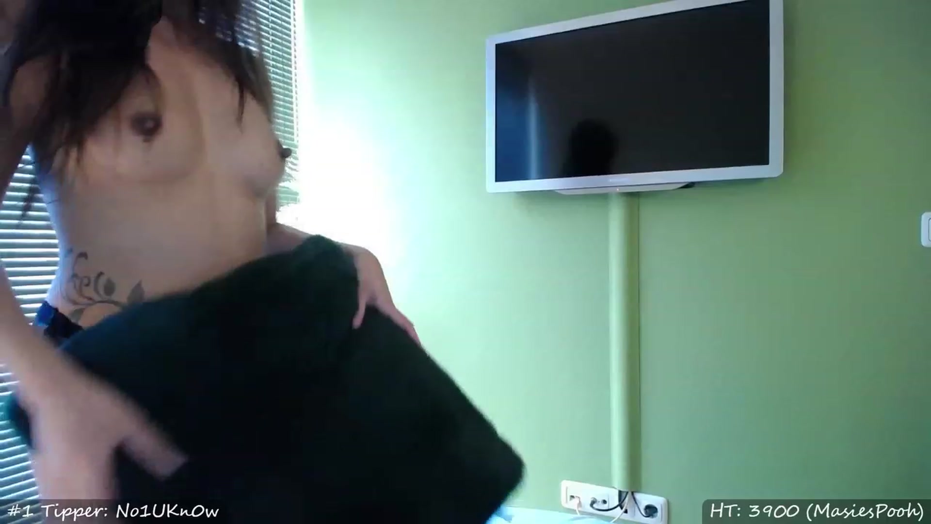 Gallery image thumbnail from MissMasie's myfreecams stream on, 04/15/2023, 06:39 image 18 of 20