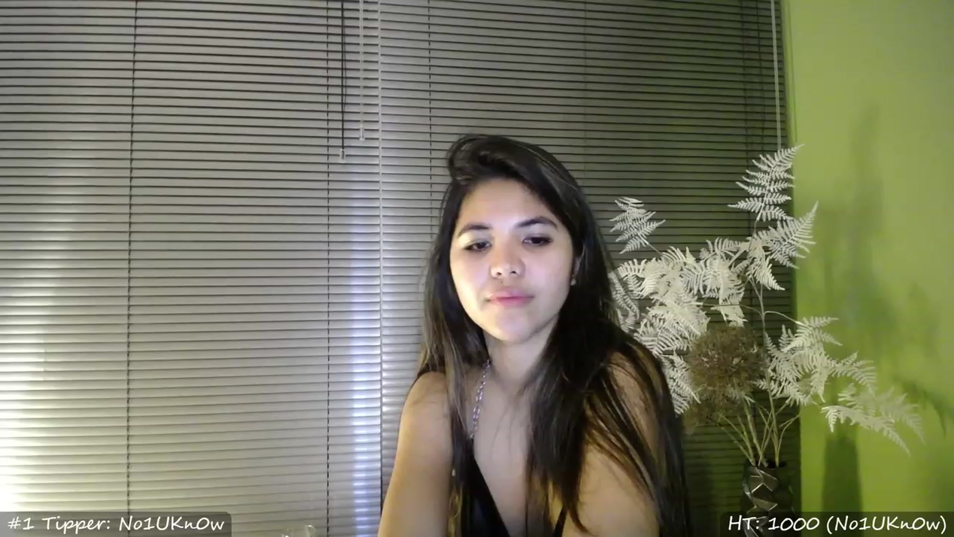 Gallery image thumbnail from MissMasie's myfreecams stream on, 04/16/2023, 24:05 image 18 of 20