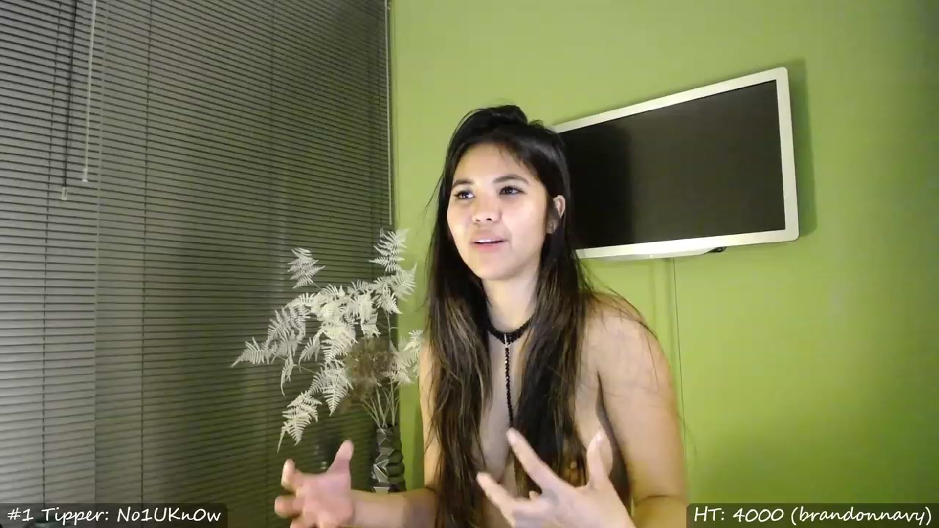 Gallery image thumbnail from MissMasie's myfreecams stream on, 04/16/2023, 02:33 image 9 of 20
