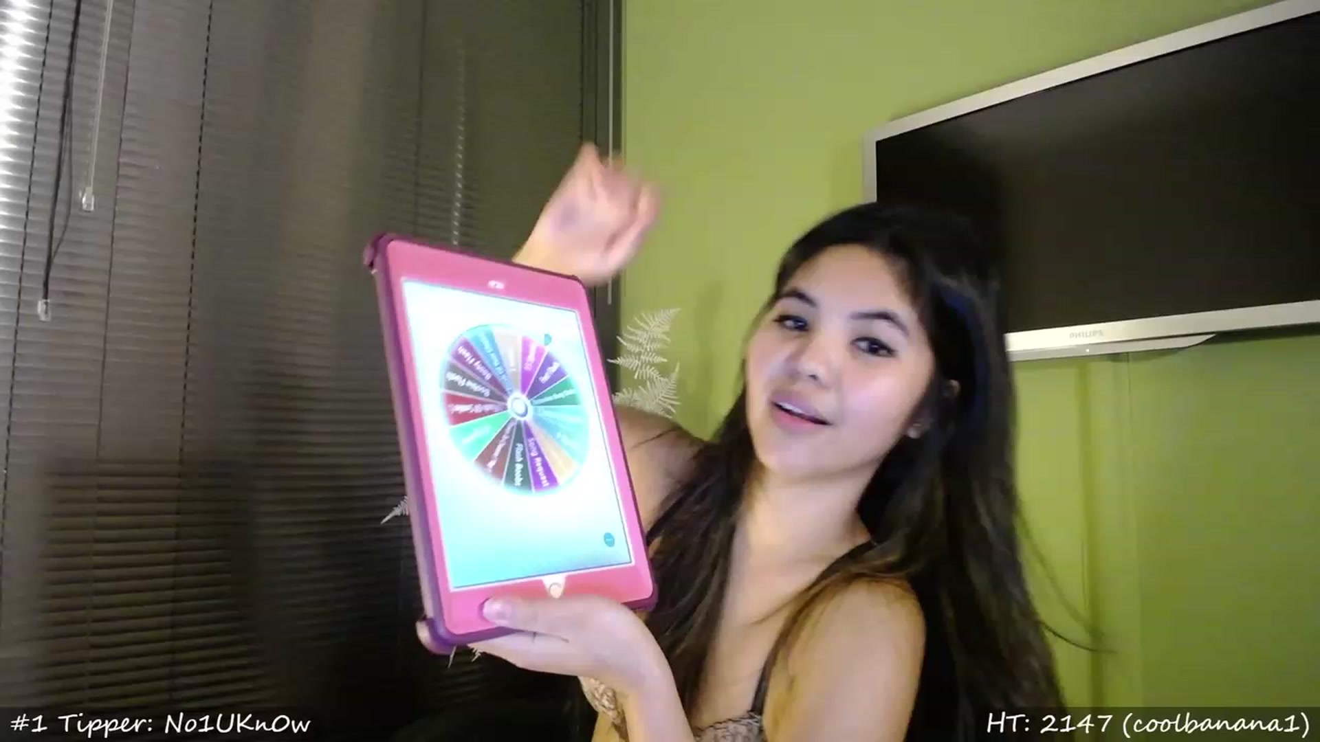 Gallery image thumbnail from MissMasie's myfreecams stream on, 04/22/2023, 01:20 image 3 of 20