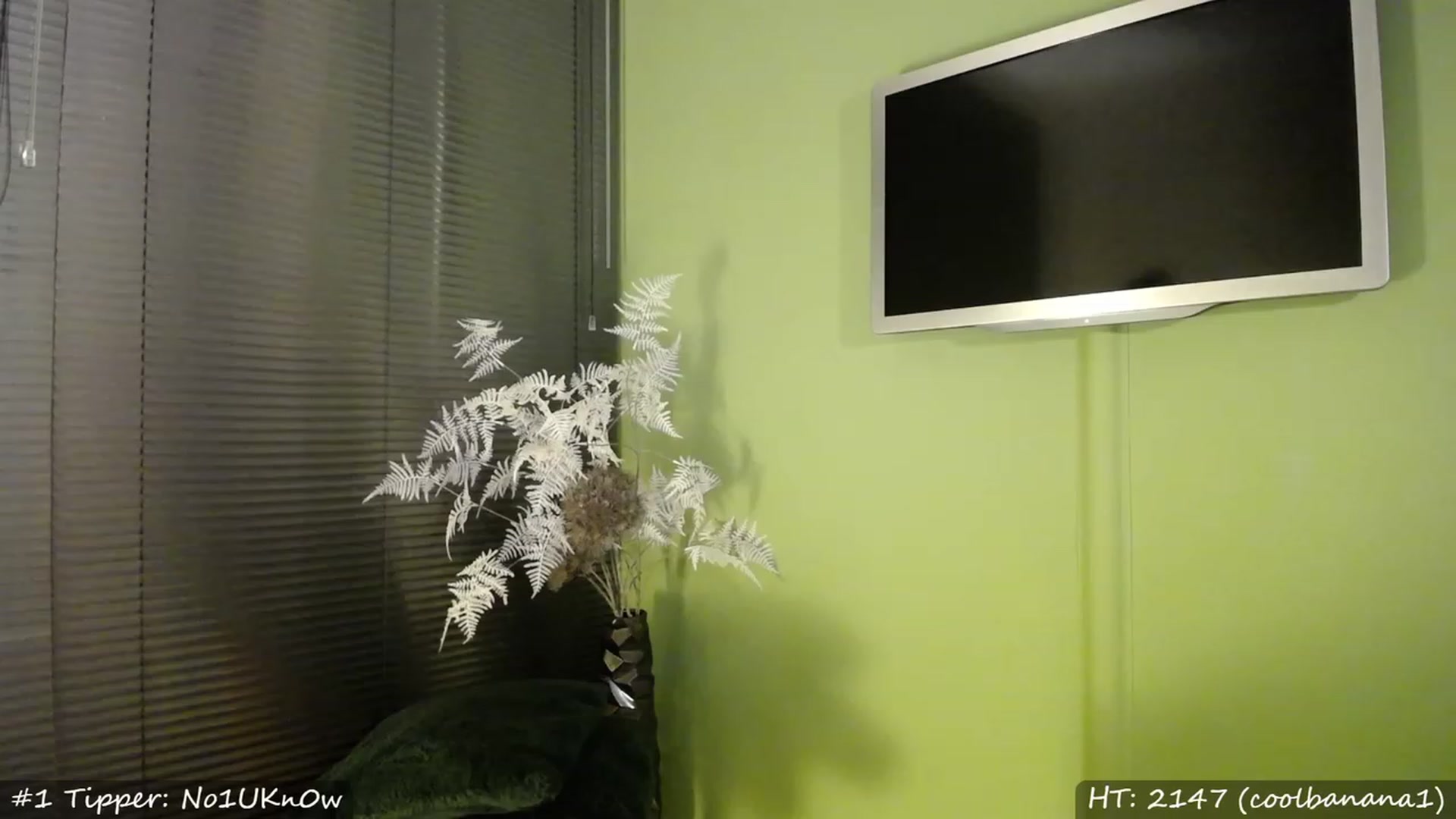 Gallery image thumbnail from MissMasie's myfreecams stream on, 04/22/2023, 01:20 image 10 of 20