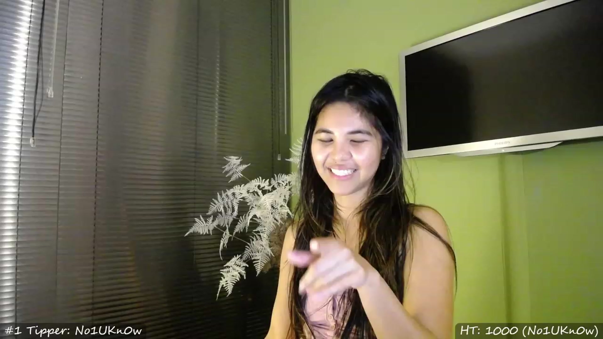 Gallery image thumbnail from MissMasie's myfreecams stream on, 04/22/2023, 22:50 image 8 of 20