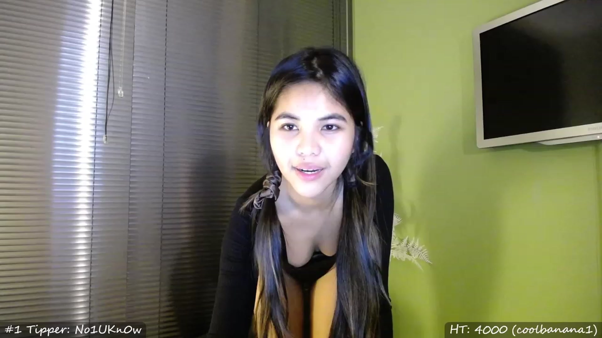 Gallery image thumbnail from MissMasie's myfreecams stream on, 04/29/2023, 24:58 image 15 of 20