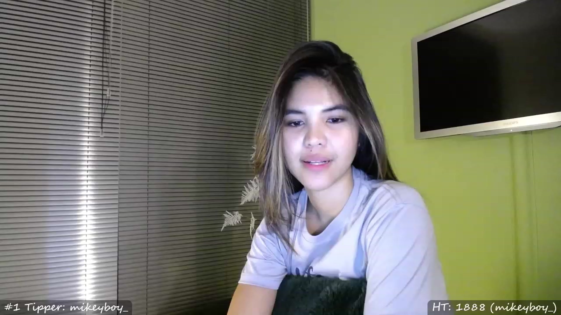 Gallery image thumbnail from MissMasie's myfreecams stream on, 04/30/2023, 24:34 image 14 of 20
