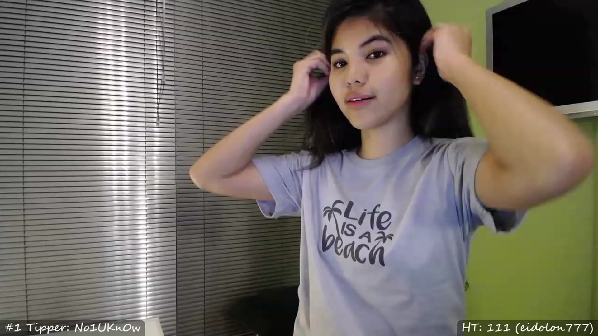 Gallery image thumbnail from MissMasie's myfreecams stream on, 04/30/2023, 24:34 image 4 of 20
