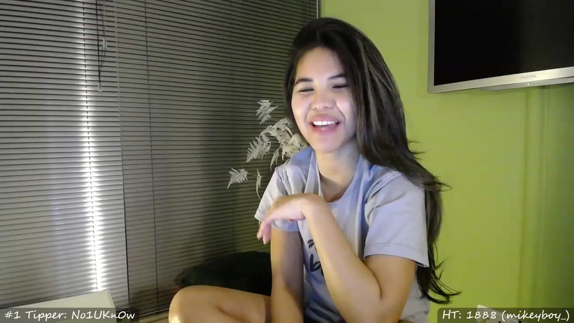 Gallery image thumbnail from MissMasie's myfreecams stream on, 04/30/2023, 24:34 image 17 of 20