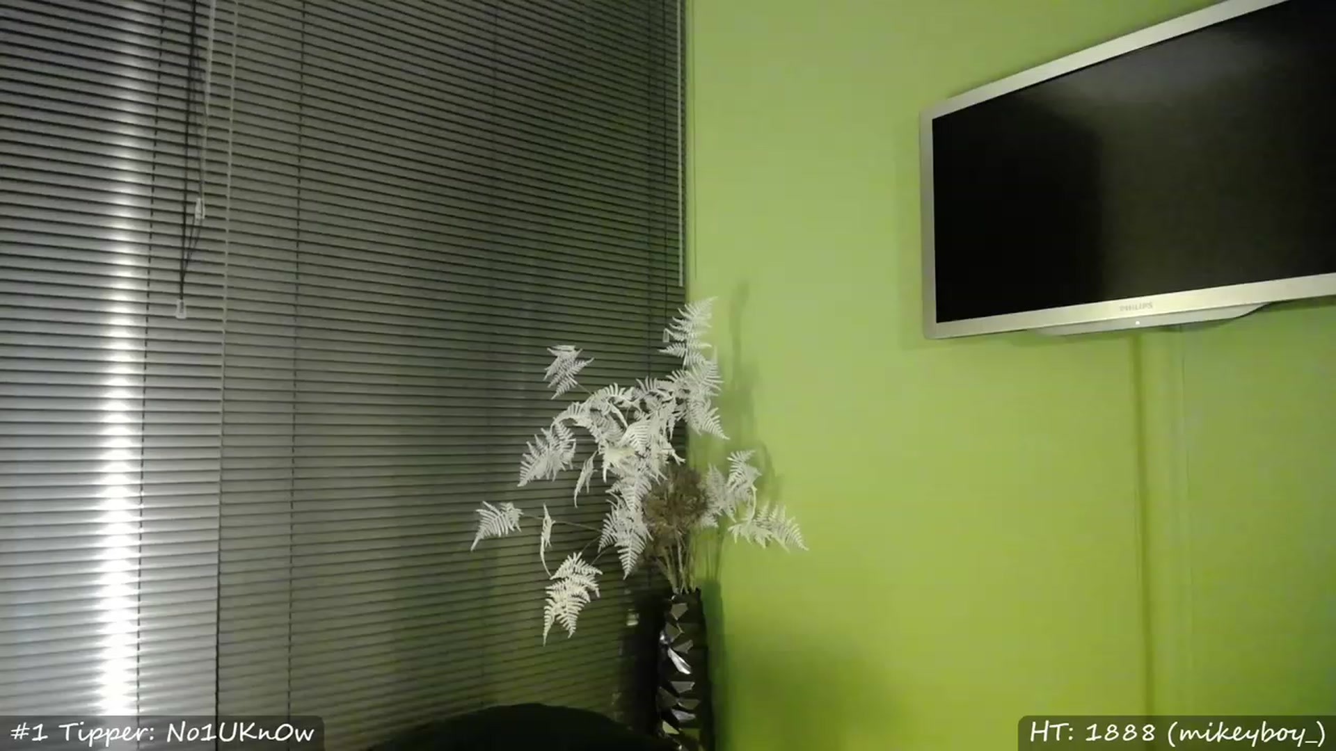 Gallery image thumbnail from MissMasie's myfreecams stream on, 04/30/2023, 01:43 image 1 of 20