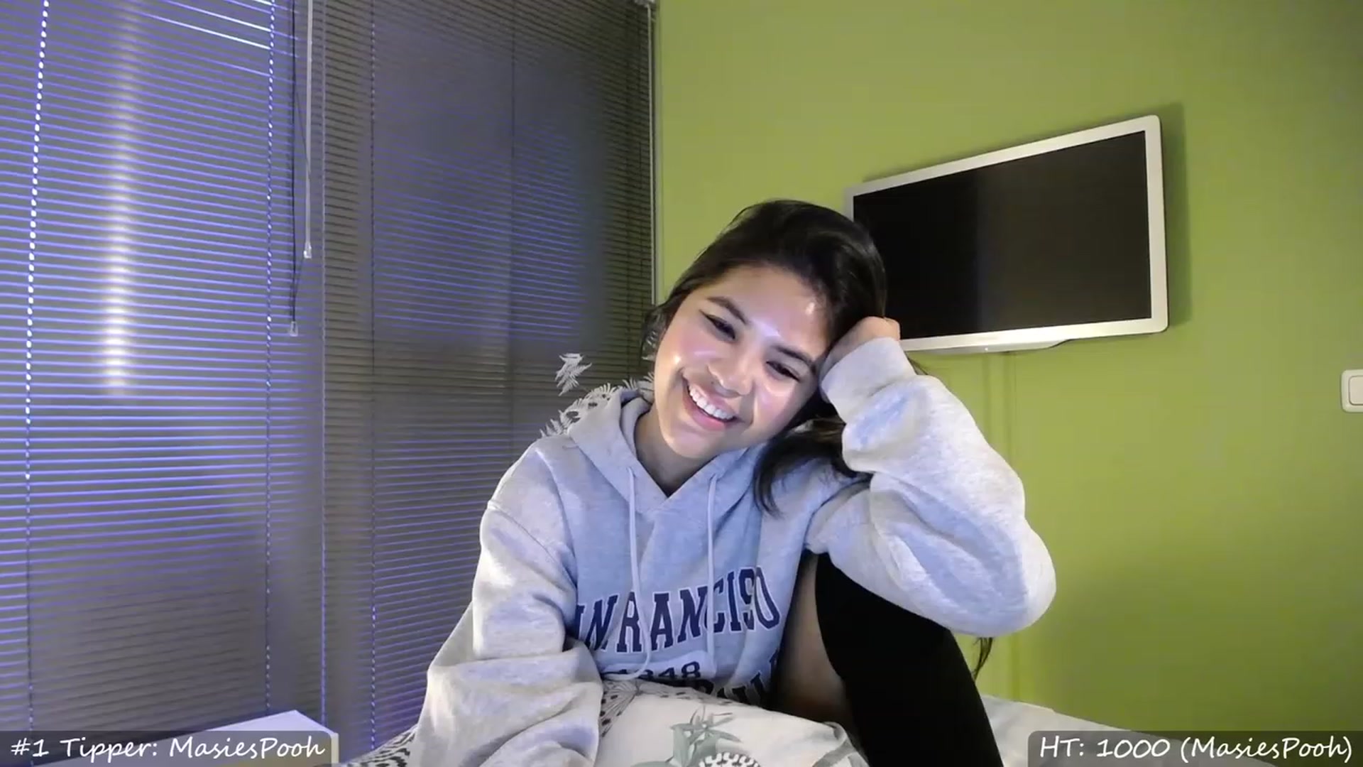 Gallery image thumbnail from MissMasie's myfreecams stream on, 04/30/2023, 20:16 image 6 of 20