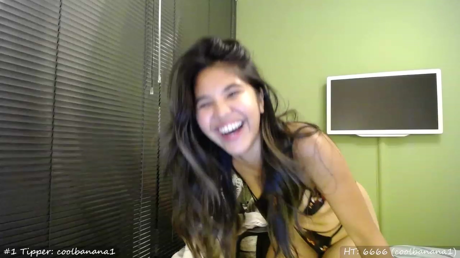Gallery image thumbnail from MissMasie's myfreecams stream on, 07/15/2023, 22:44 image 14 of 20