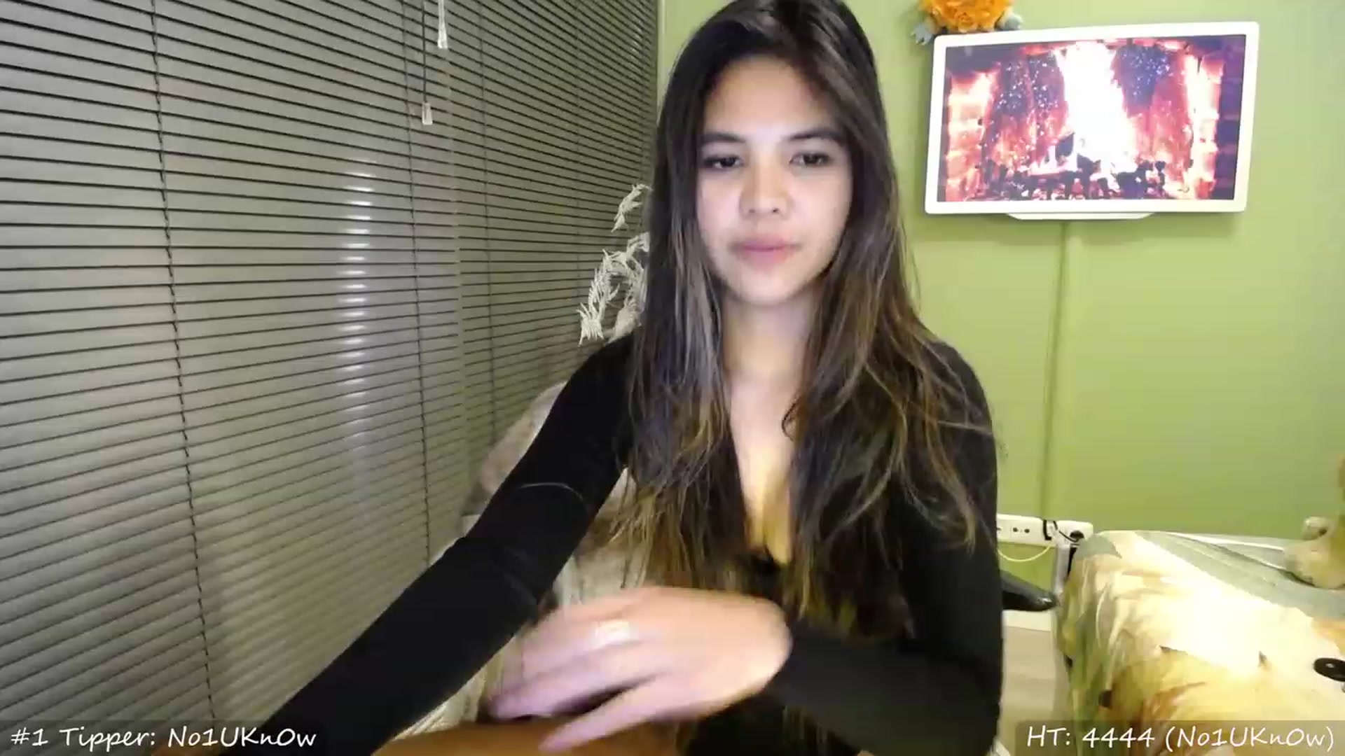 Gallery image thumbnail from MissMasie's myfreecams stream on, 07/22/2023, 23:21 image 9 of 20