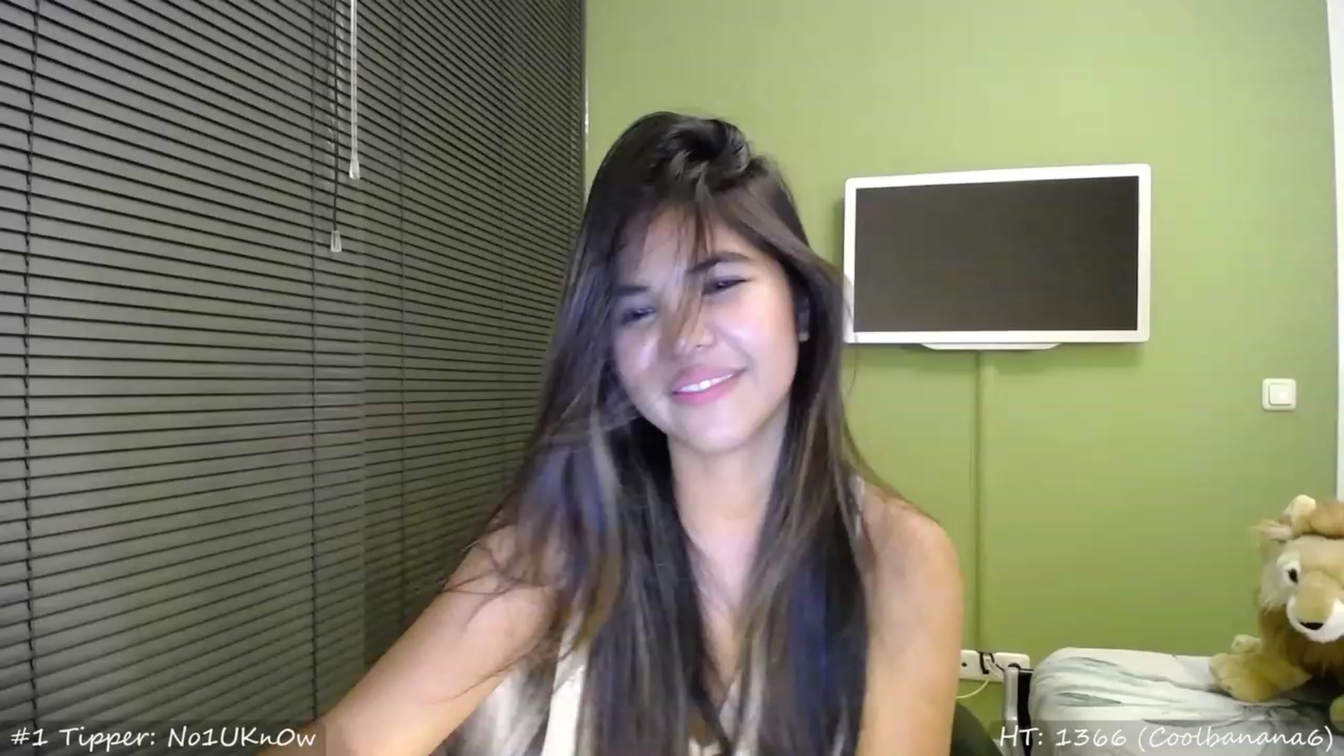 Gallery image thumbnail from MissMasie's myfreecams stream on, 07/28/2023, 23:03 image 19 of 20