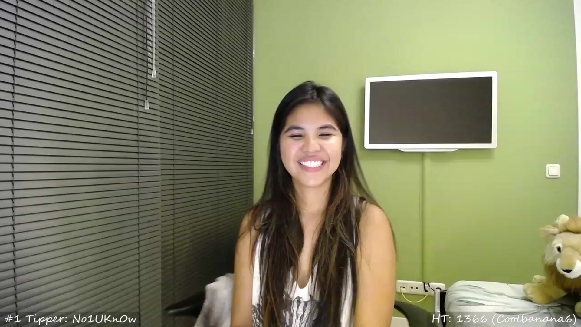 Gallery image thumbnail from MissMasie's myfreecams stream on, 07/28/2023, 23:03 image 9 of 20