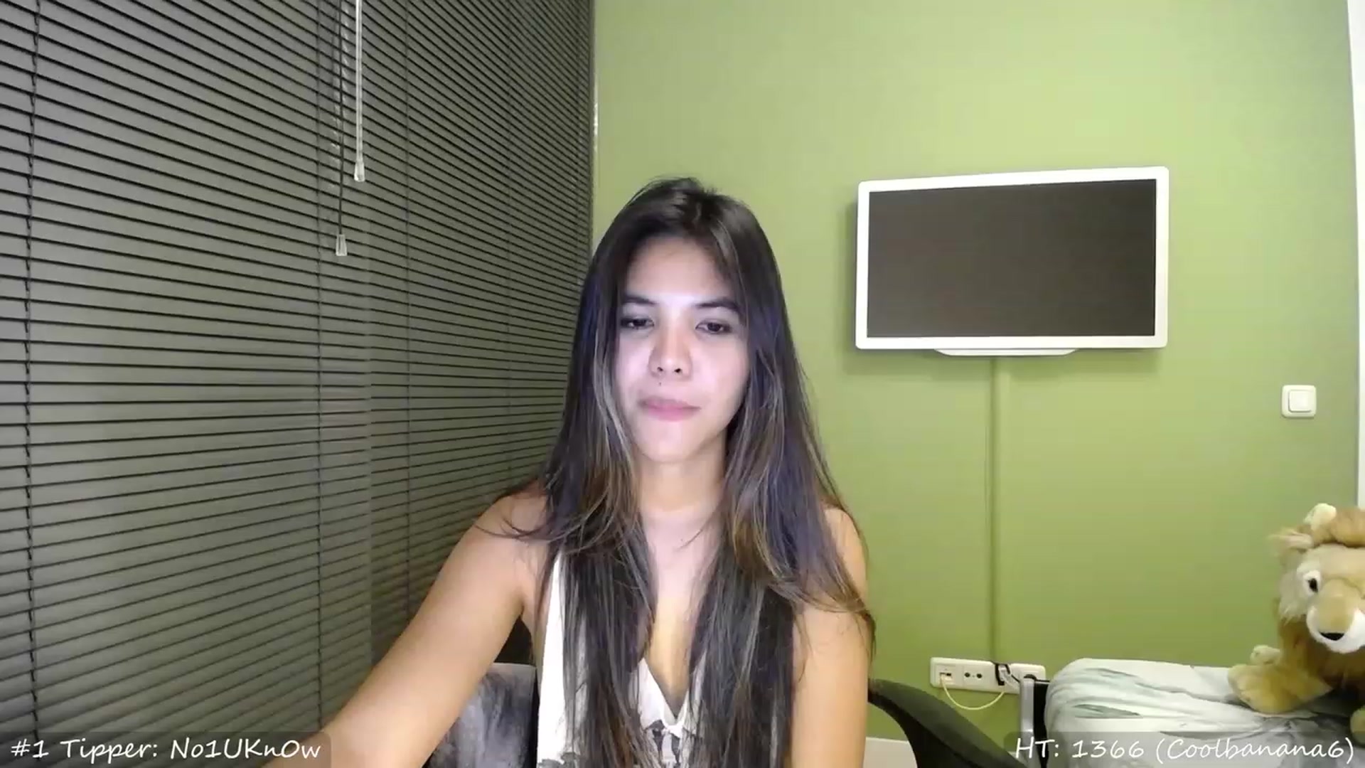 Gallery image thumbnail from MissMasie's myfreecams stream on, 07/28/2023, 23:03 image 8 of 20