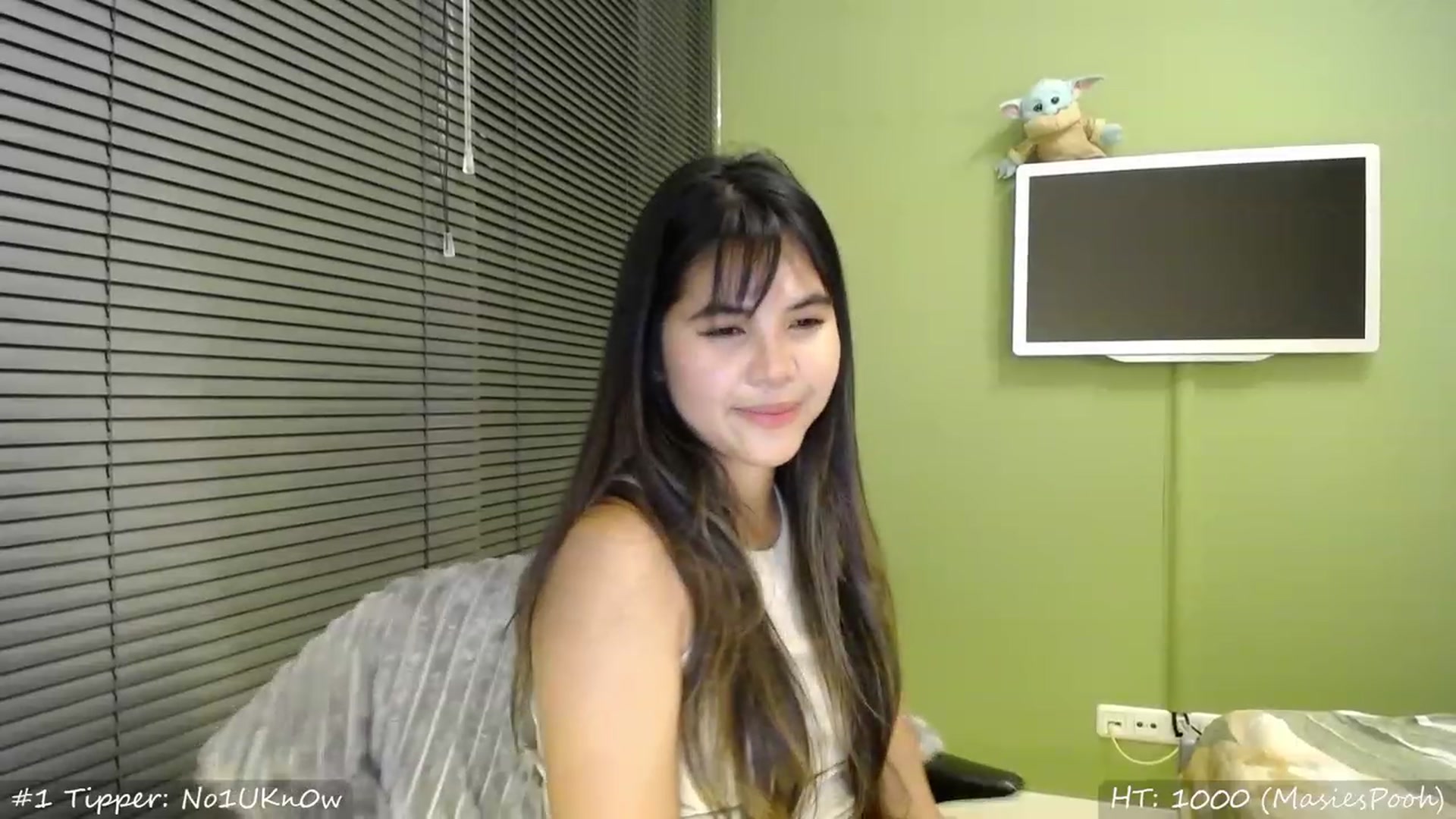Gallery image thumbnail from MissMasie's myfreecams stream on, 08/12/2023, 21:16 image 14 of 20
