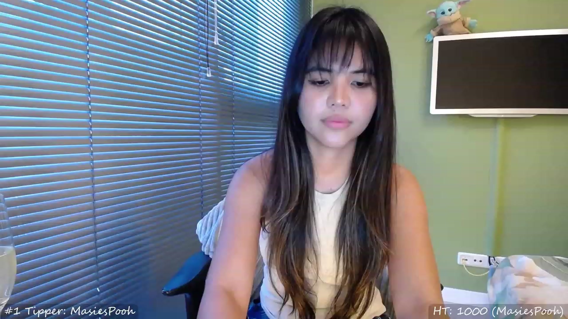 Gallery image thumbnail from MissMasie's myfreecams stream on, 08/12/2023, 21:16 image 1 of 20