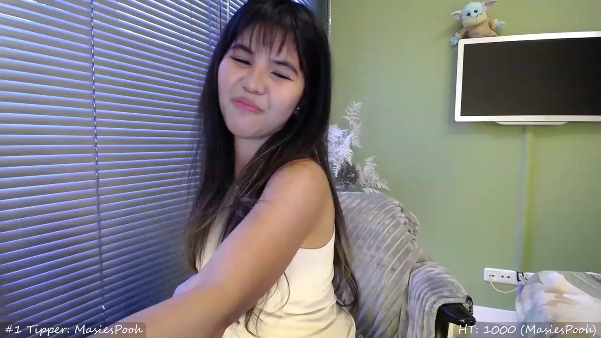 Gallery image thumbnail from MissMasie's myfreecams stream on, 08/12/2023, 21:16 image 2 of 20