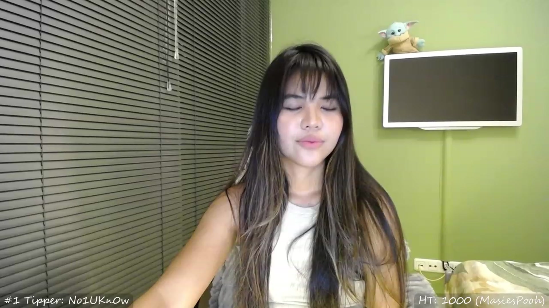 Gallery image thumbnail from MissMasie's myfreecams stream on, 08/12/2023, 21:16 image 18 of 20