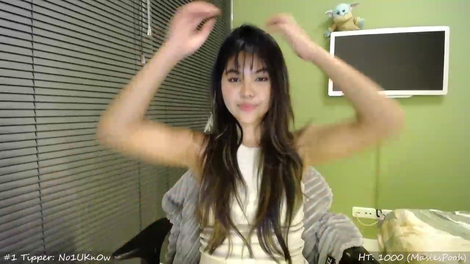 Gallery image thumbnail from MissMasie's myfreecams stream on, 08/12/2023, 21:16 image 17 of 20