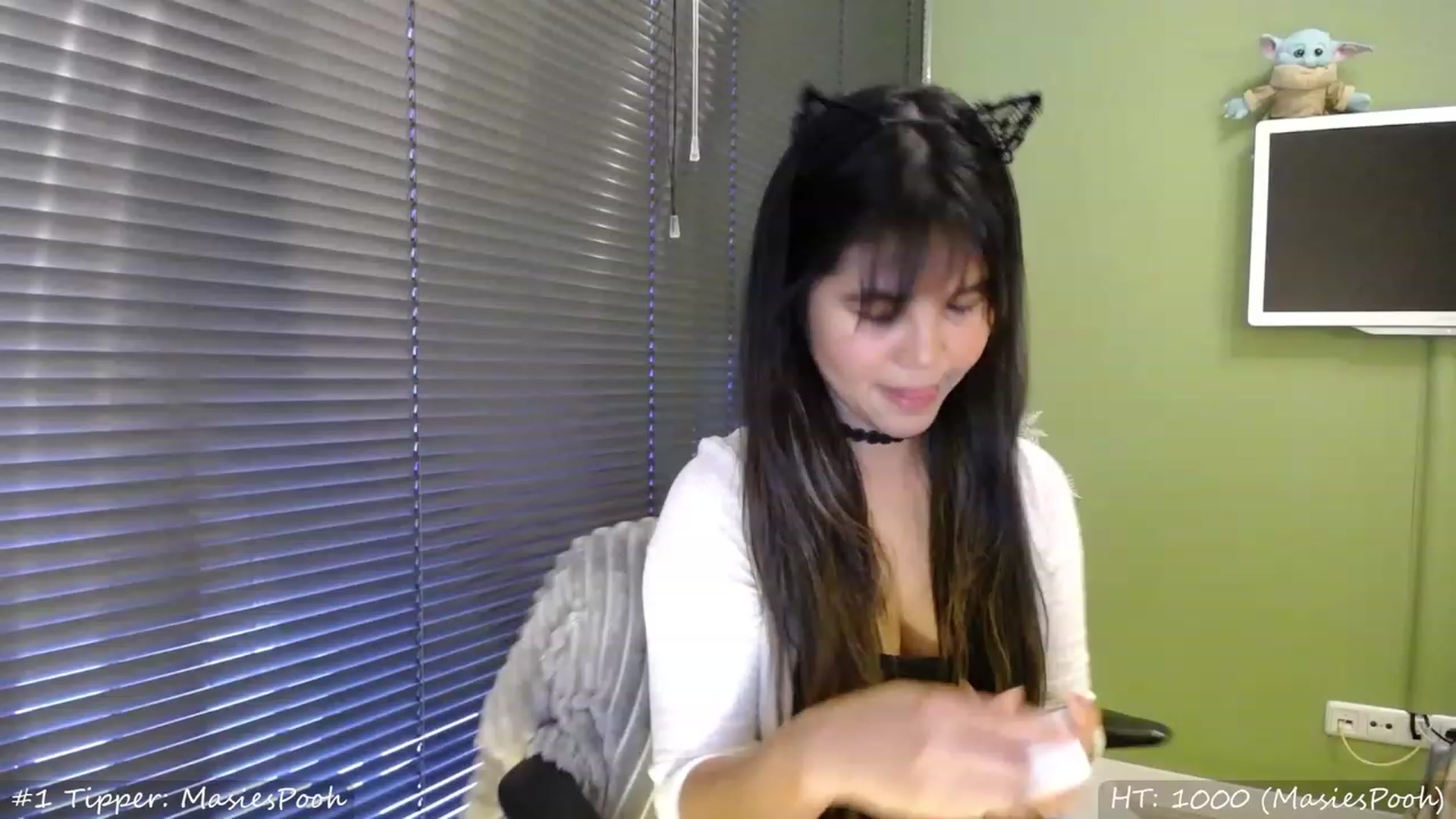 Gallery image thumbnail from MissMasie's myfreecams stream on, 08/13/2023, 19:50 image 8 of 20