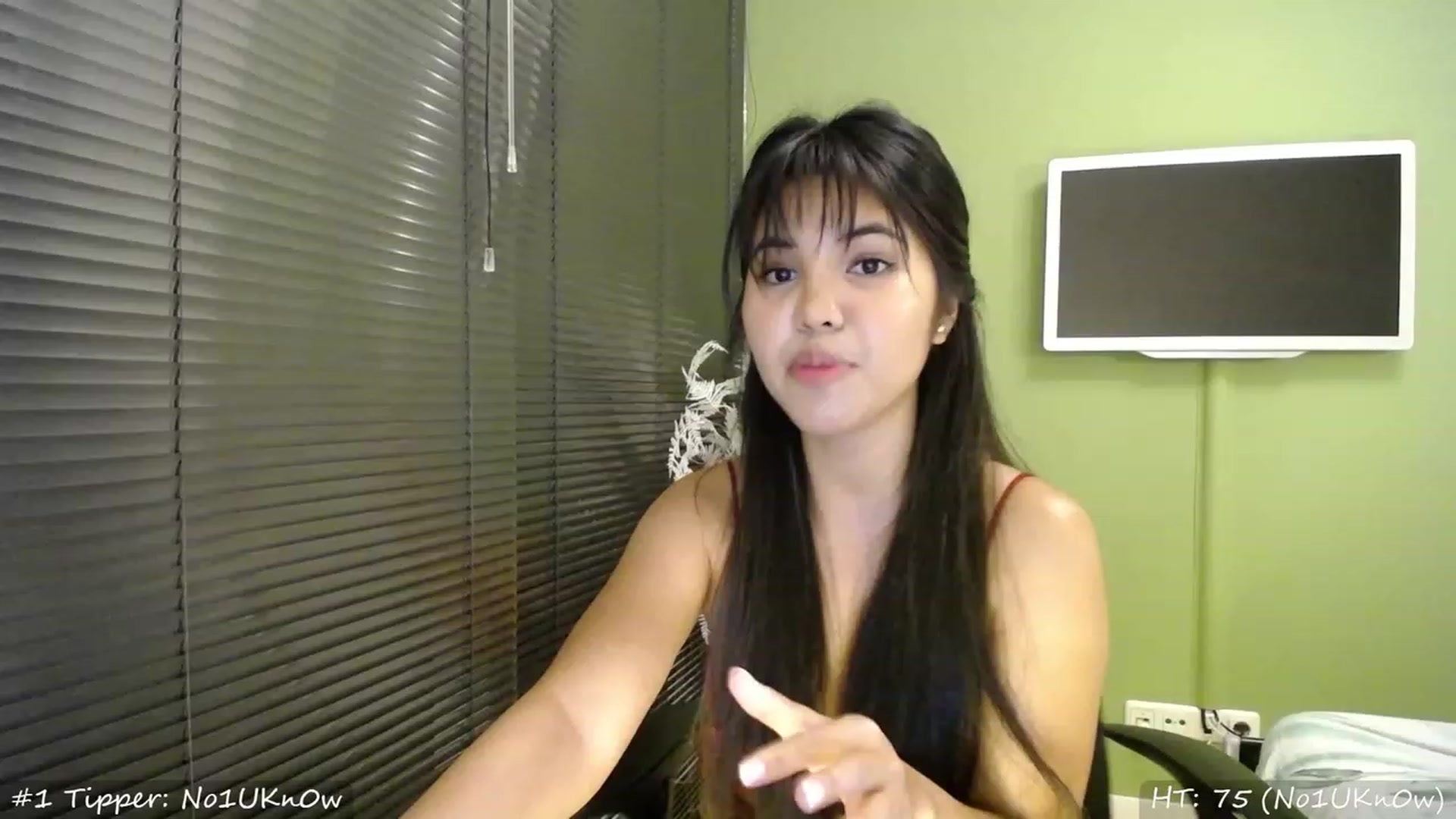 Gallery image thumbnail from MissMasie's myfreecams stream on, 08/18/2023, 21:14 image 6 of 20