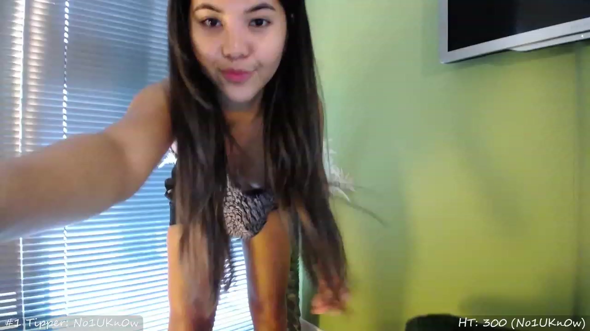 Gallery image thumbnail from MissMasie's myfreecams stream on, 08/19/2023, 09:36 image 9 of 20