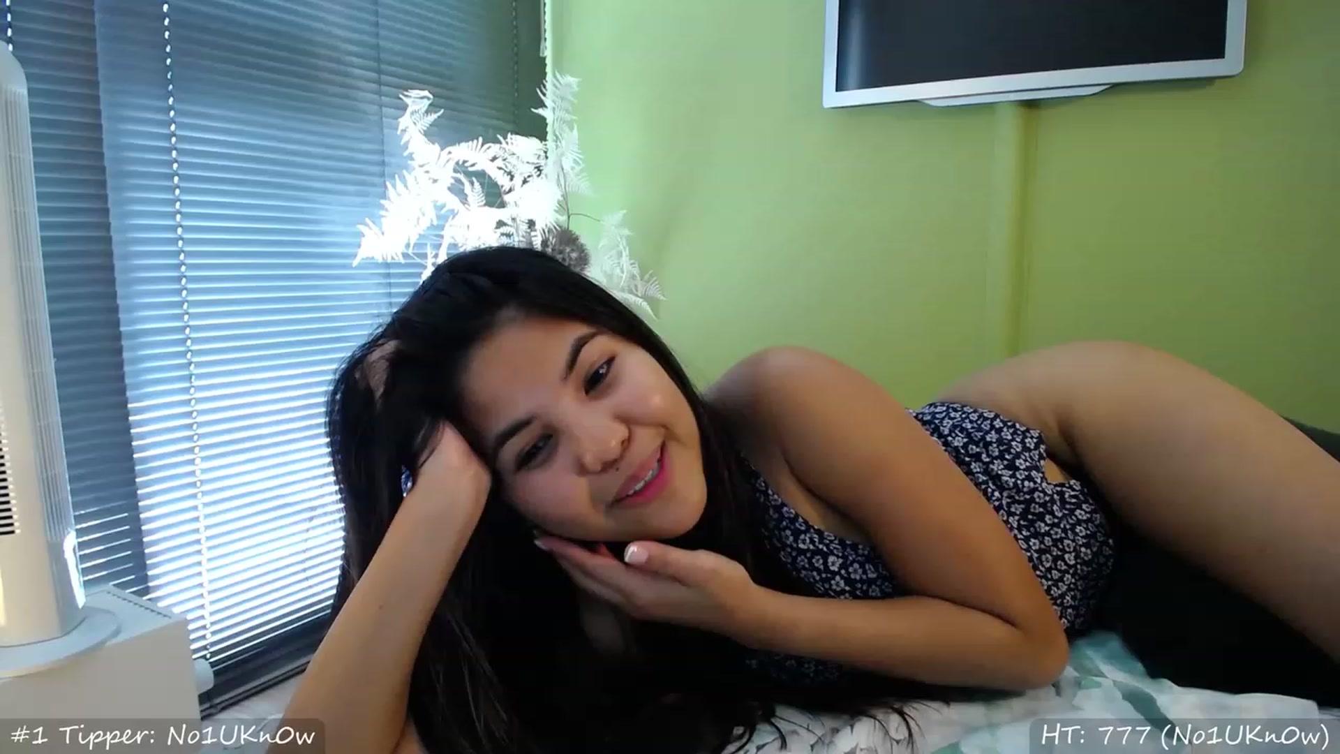 Gallery image thumbnail from MissMasie's myfreecams stream on, 08/19/2023, 10:08 image 17 of 20