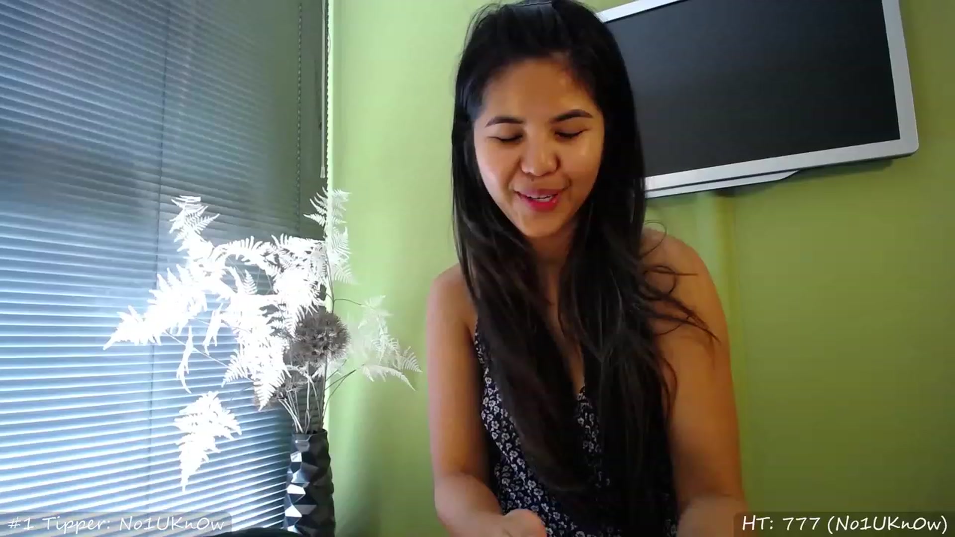 Gallery image thumbnail from MissMasie's myfreecams stream on, 08/19/2023, 10:08 image 6 of 20
