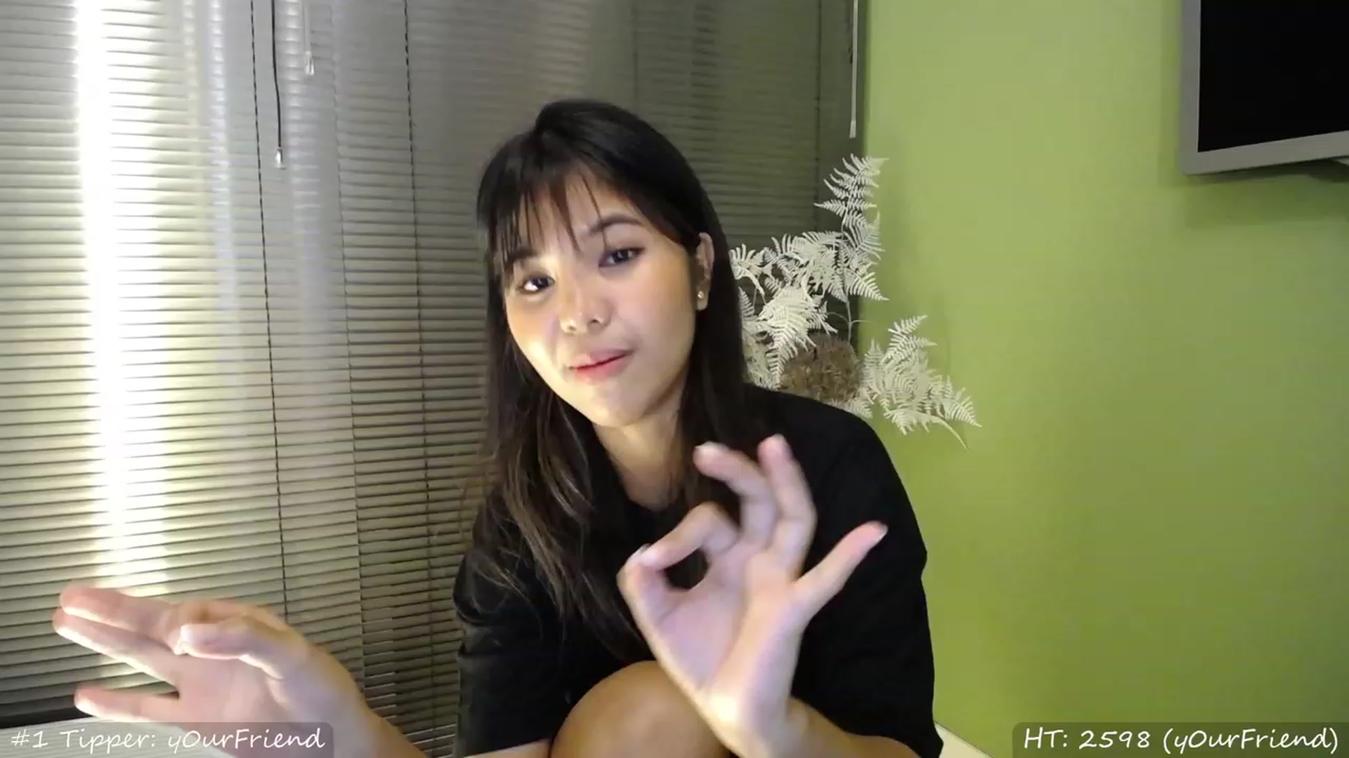 Gallery image thumbnail from MissMasie's myfreecams stream on, 08/19/2023, 23:44 image 7 of 20