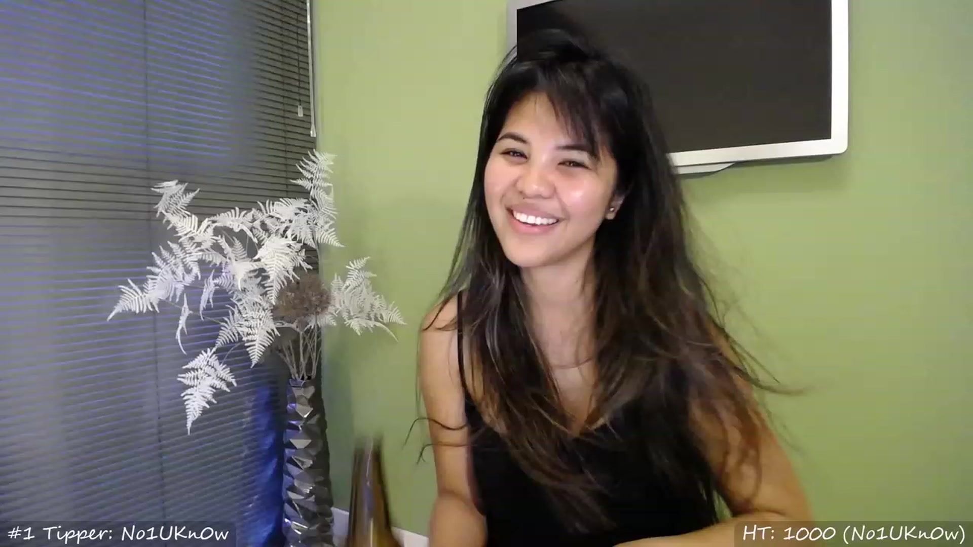 Gallery image thumbnail from MissMasie's myfreecams stream on, 08/22/2023, 20:43 image 11 of 20