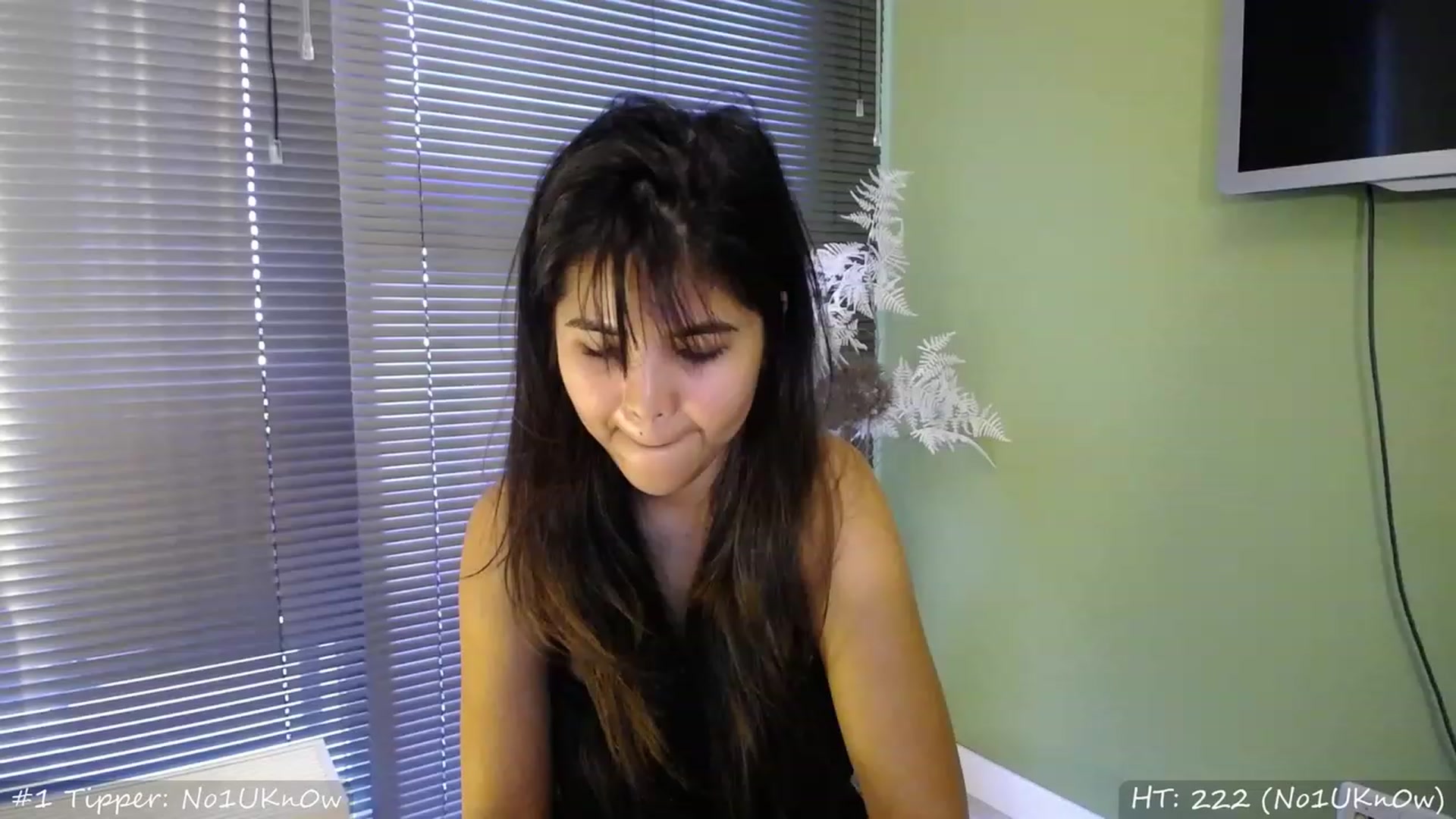 Gallery image thumbnail from MissMasie's myfreecams stream on, 08/22/2023, 20:43 image 6 of 20