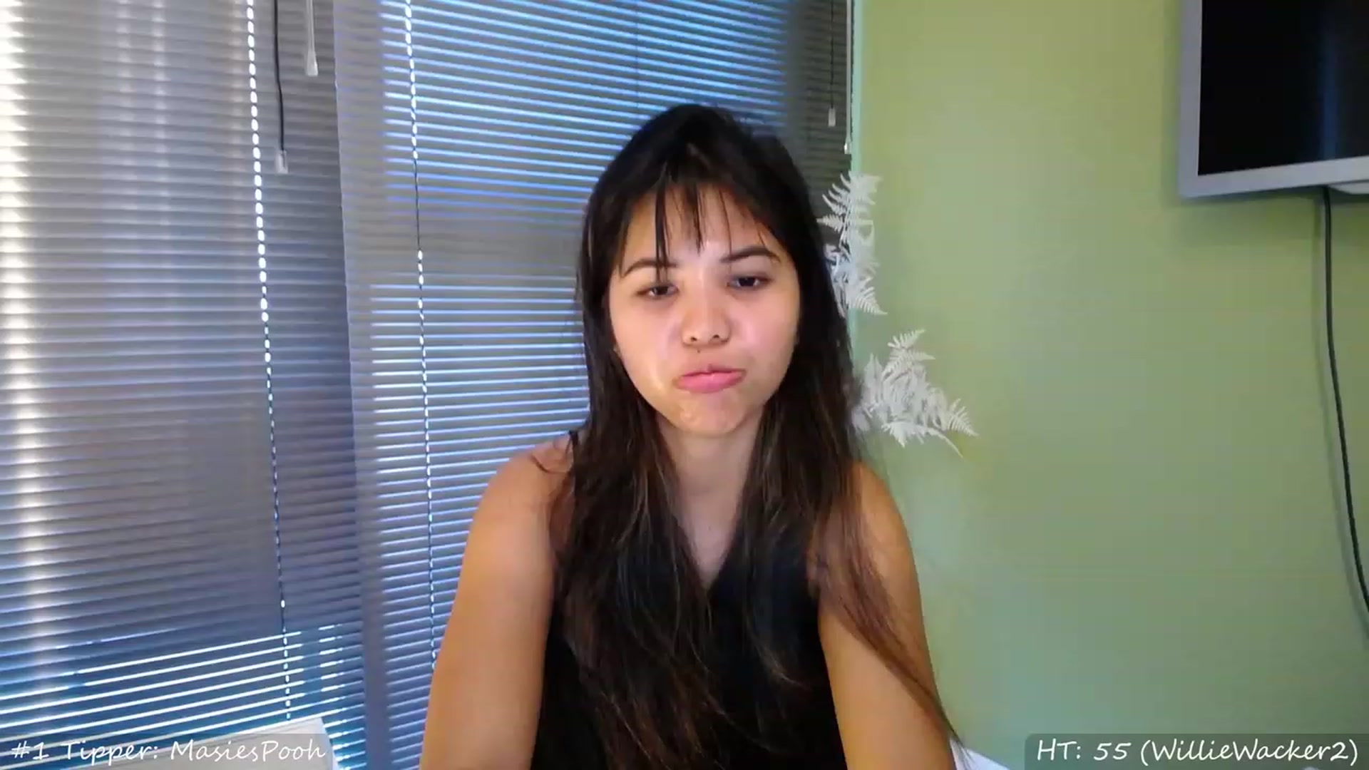 Gallery image thumbnail from MissMasie's myfreecams stream on, 08/22/2023, 20:43 image 4 of 20