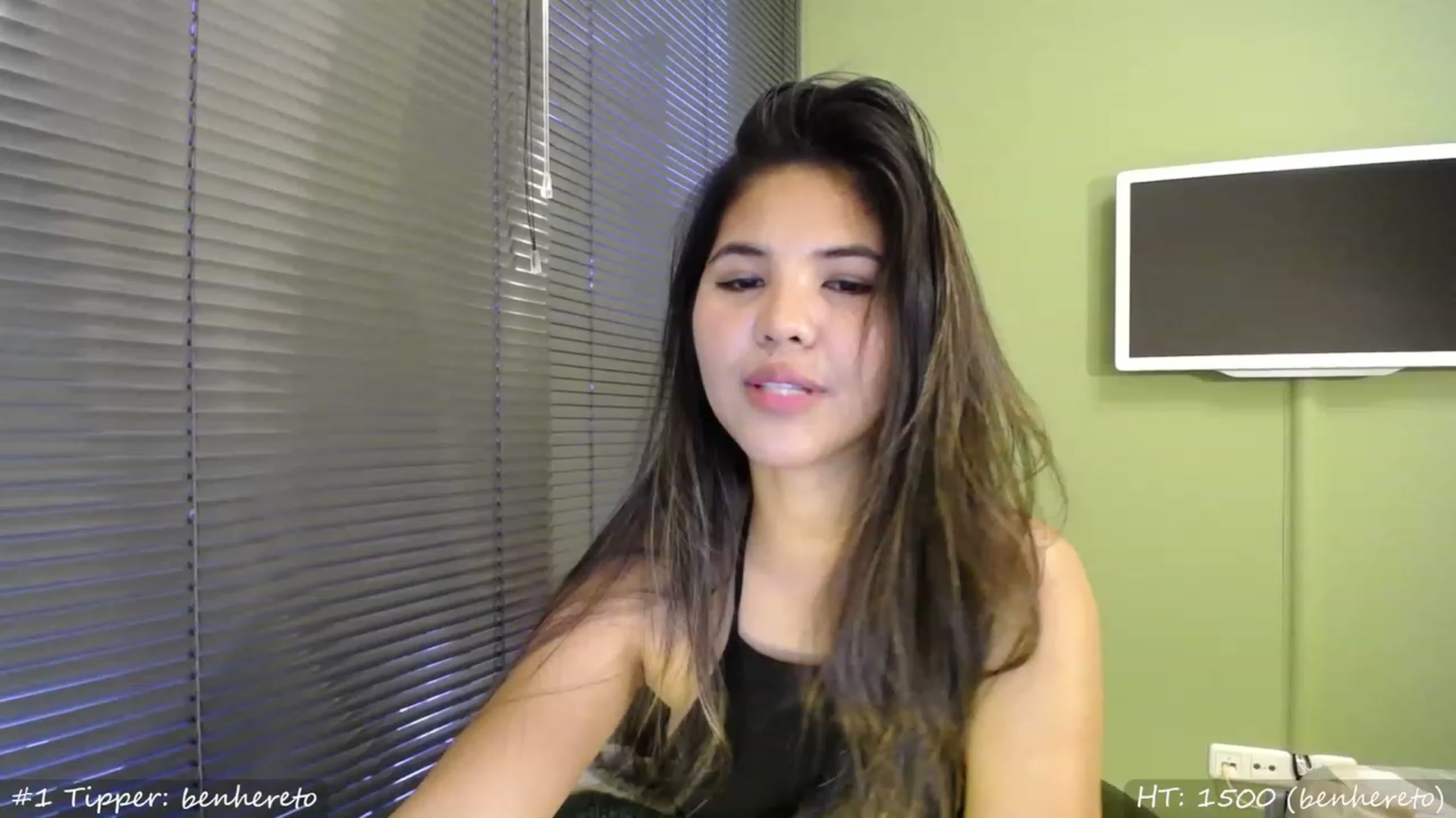 Gallery image thumbnail from MissMasie's myfreecams stream on, 08/27/2023, 19:01 image 16 of 20