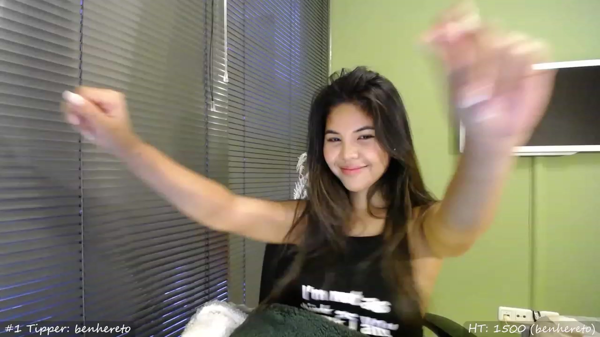Gallery image thumbnail from MissMasie's myfreecams stream on, 08/27/2023, 19:01 image 17 of 20
