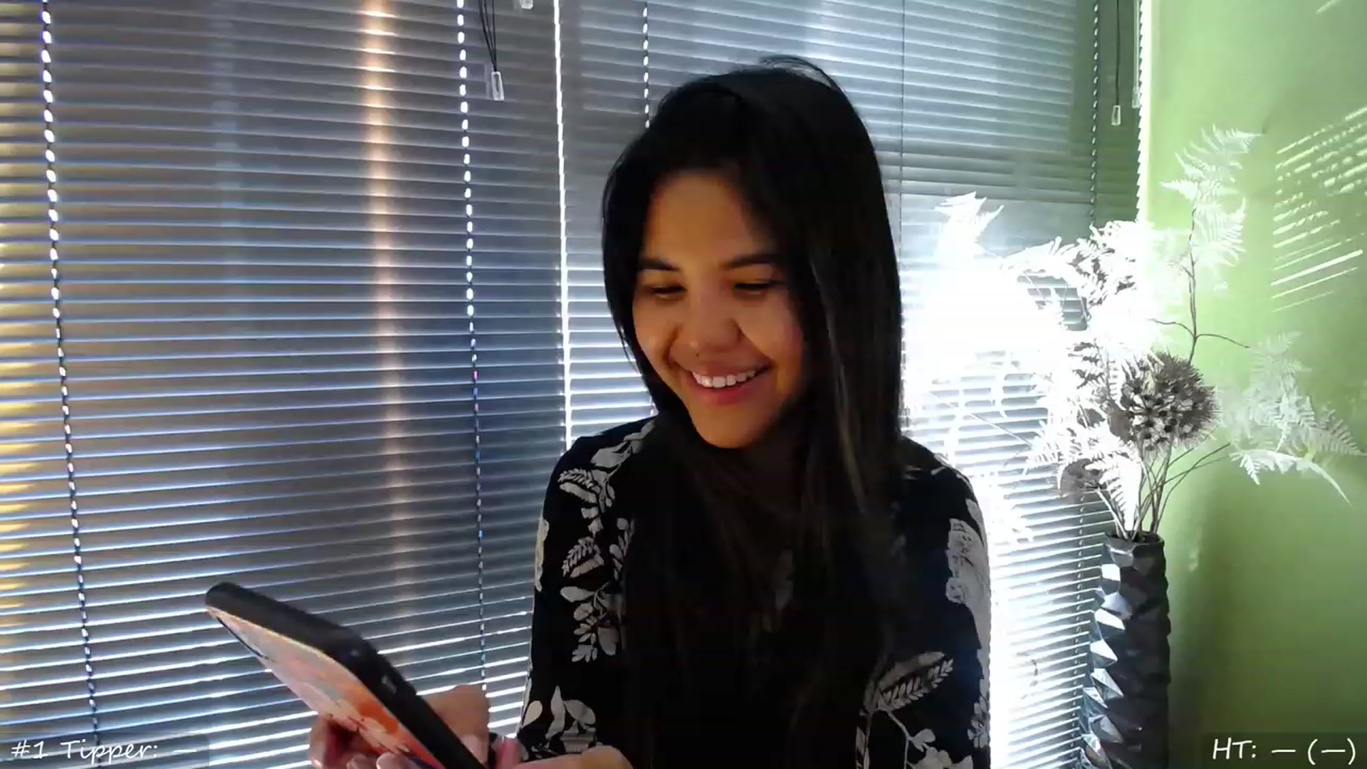 Gallery image thumbnail from MissMasie's myfreecams stream on, 08/29/2023, 07:34 image 1 of 20