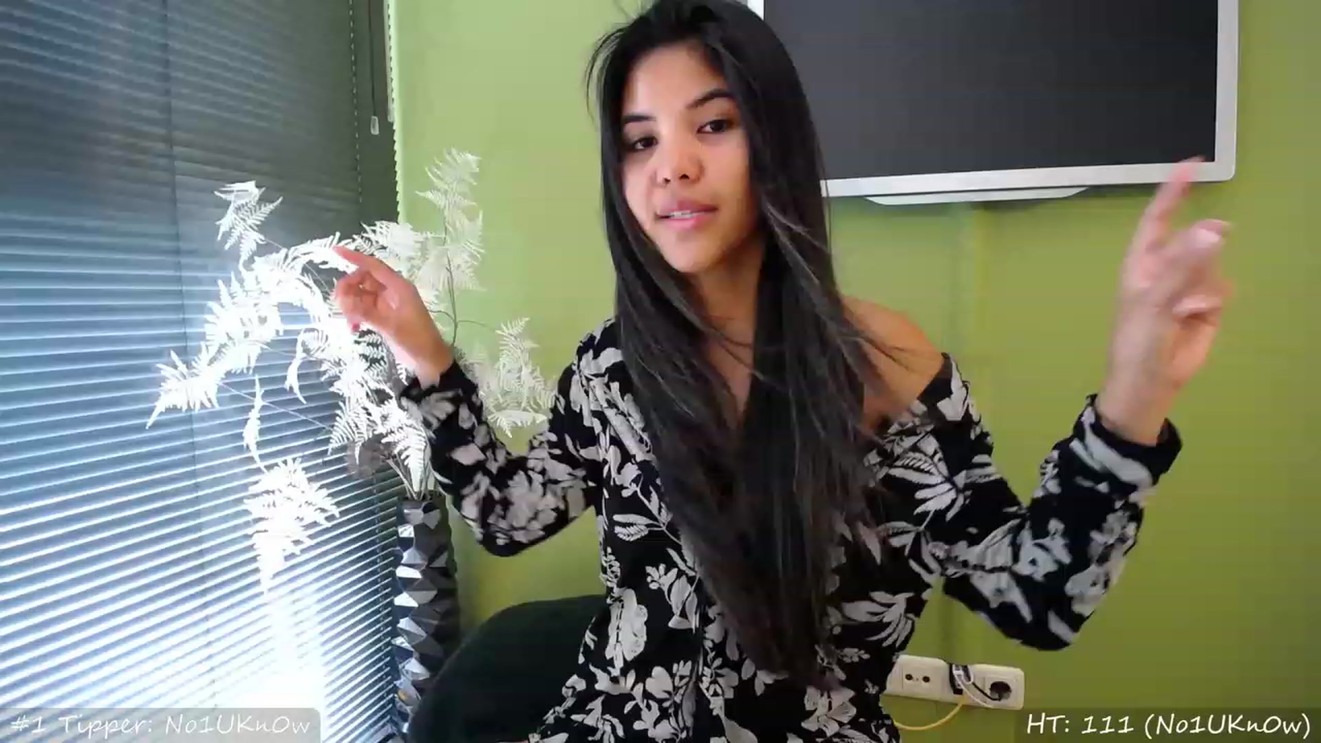 Gallery image thumbnail from MissMasie's myfreecams stream on, 08/29/2023, 07:34 image 18 of 20