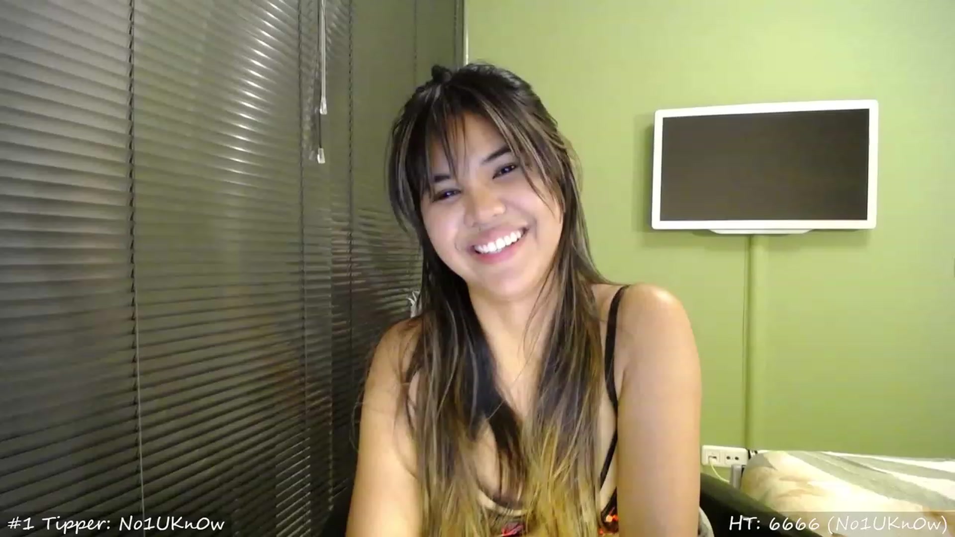 Gallery image thumbnail from MissMasie's myfreecams stream on, 09/03/2023, 21:05 image 13 of 20