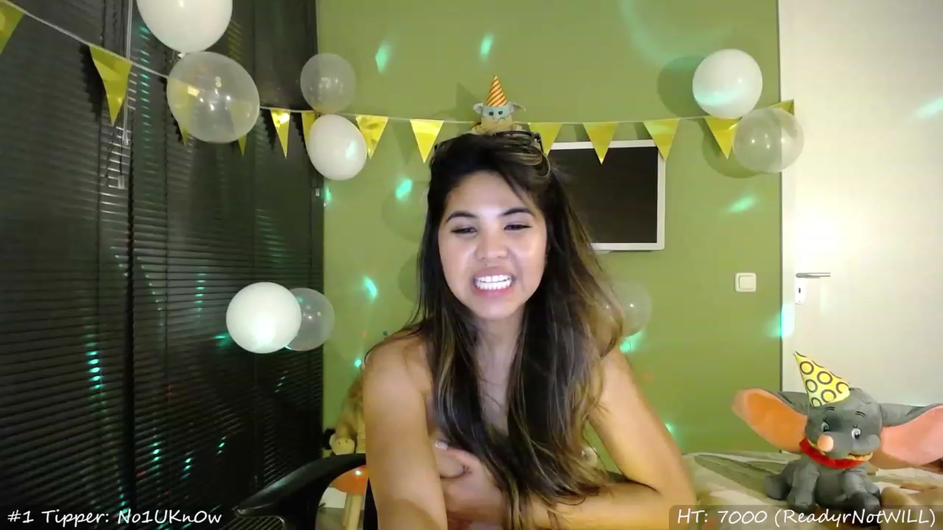 Gallery image thumbnail from MissMasie's myfreecams stream on, 09/10/2023, 24:01 image 6 of 20