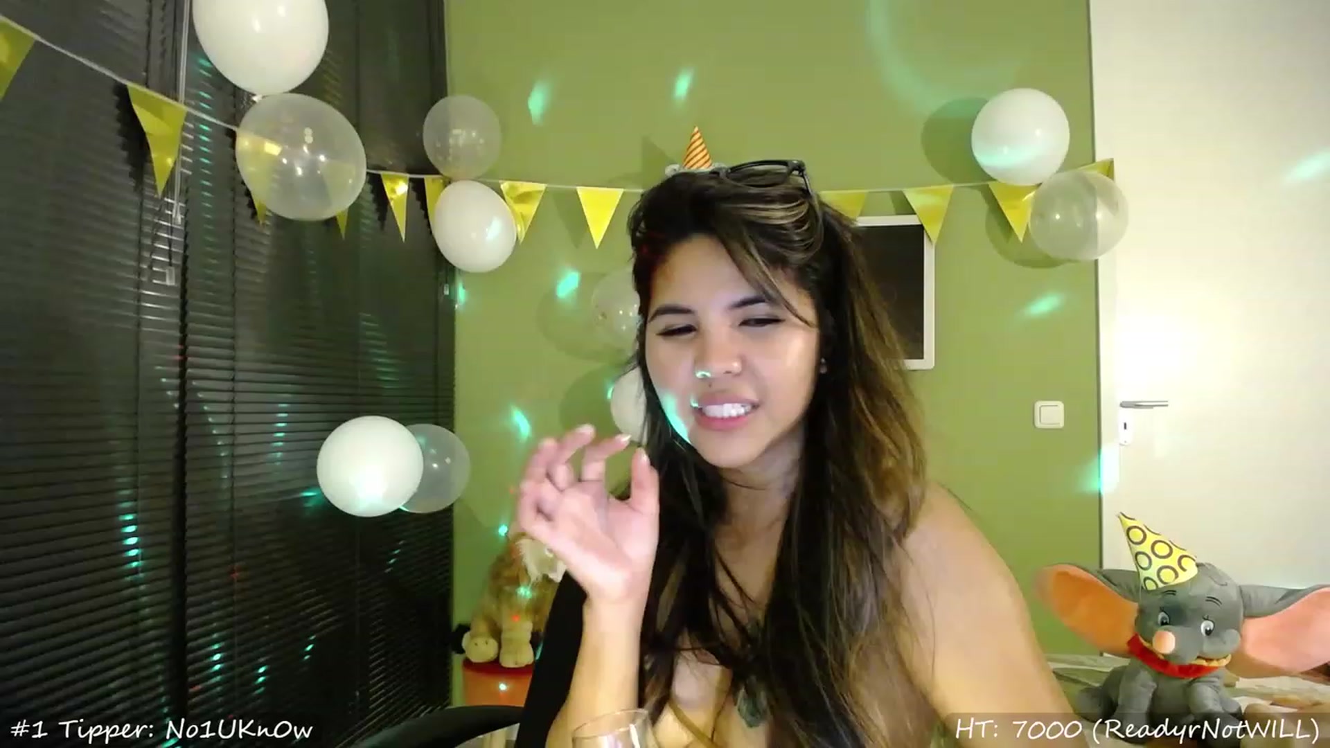 Gallery image thumbnail from MissMasie's myfreecams stream on, 09/10/2023, 24:01 image 10 of 20