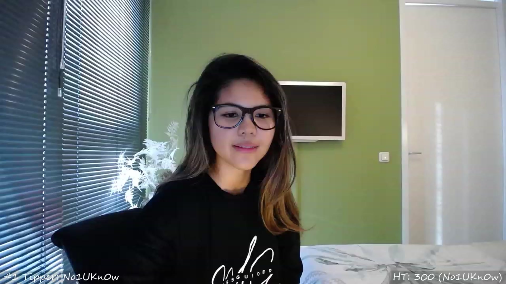 Gallery image thumbnail from MissMasie's myfreecams stream on, 09/12/2023, 09:44 image 3 of 20