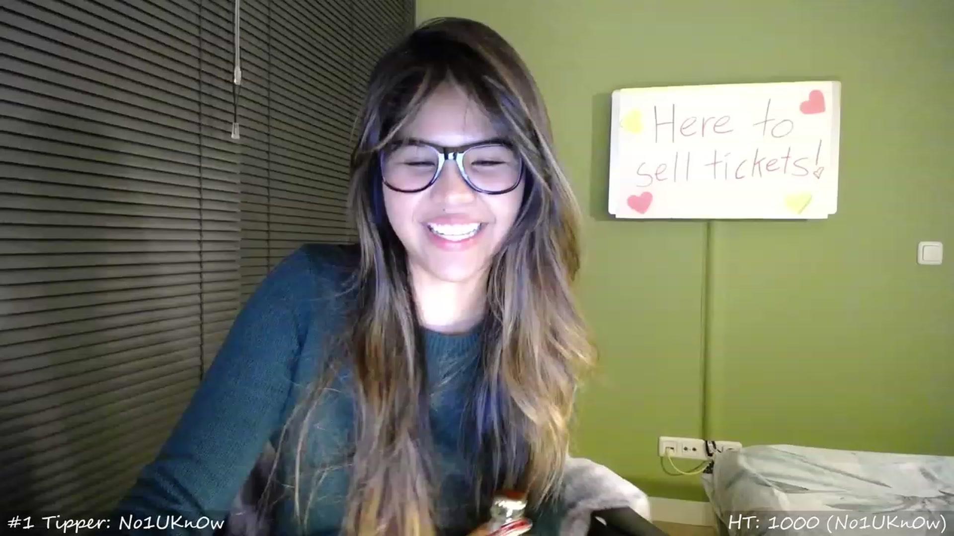 Gallery image thumbnail from MissMasie's myfreecams stream on, 09/15/2023, 21:28 image 6 of 20